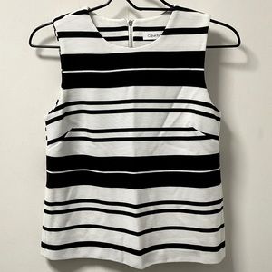 Striking Black & White Striped Ribbed Textured Sleeveless Shirt!